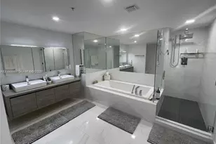 400 Sunny Isles Blvd, Sunny Isles Beach, FL 33160 - Photo 17