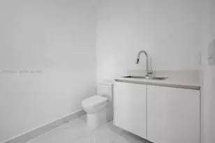 700 NE 24th St, Miami, FL 33137 - Photo 47