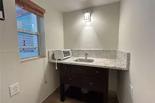 140 Iroquois St, Miami Springs, FL 33166 - Photo 13