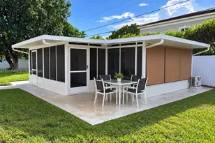 140 Iroquois St, Miami Springs, FL 33166 - Photo 1