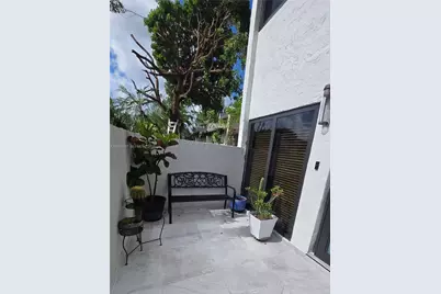 6702 SW 113 Ct, Miami, FL 33173 - Photo 3