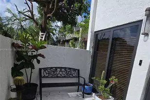 6702 SW 113th Ct, Miami, FL 33173 - Photo 3