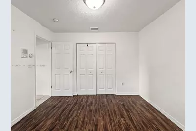 12711 NW 99th Pl, Hialeah Gardens, FL 33018 - Photo 27
