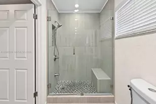 12711 NW 99th Pl, Hialeah Gardens, FL 33018 - Photo 25