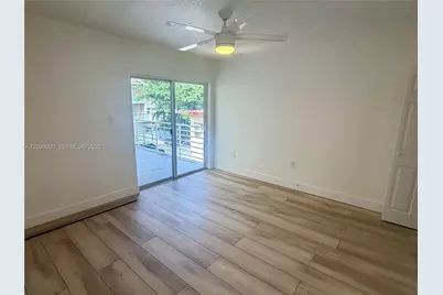 459 SW 4th St #3, Miami, FL 33130 - Photo 1