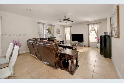 17161 SW 91st St, Miami, FL 33196 - Photo 11
