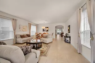 17161 SW 91st St, Miami, FL 33196 - Photo 5