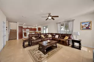 17161 SW 91st St, Miami, FL 33196 - Photo 13