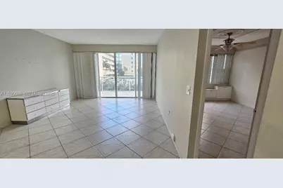 18041 Biscayne Blvd #203, Aventura, FL 33160 - Photo 9