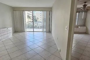 18041 Biscayne Blvd, Aventura, FL 33160 - Photo 9