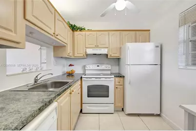 5002 NW 35th St #306, Lauderdale Lakes, FL 33319 - Photo 3
