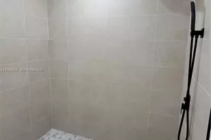 419 78th St, Miami Beach, FL 33141 - Photo 11