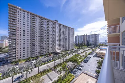 251 174th St #812, Sunny Isles Beach, FL 33160 - Photo 3