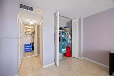 251 174th St #812, Sunny Isles Beach, FL 33160 - Photo 19