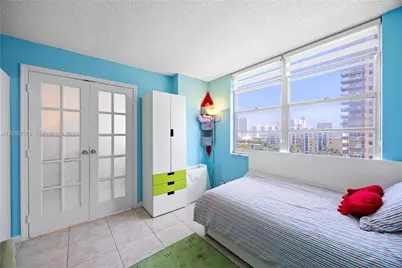 251 174th St #812, Sunny Isles Beach, FL 33160 - Photo 9