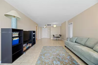 251 174th St #812, Sunny Isles Beach, FL 33160 - Photo 25