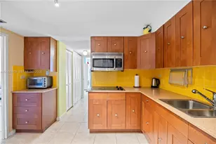 251 174th St, Sunny Isles Beach, FL 33160 - Photo 13