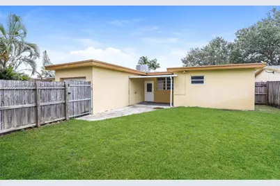2200 N 55th Ave, Hollywood, FL 33021 - Photo 15