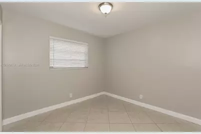 2200 N 55th Ave, Hollywood, FL 33021 - Photo 11
