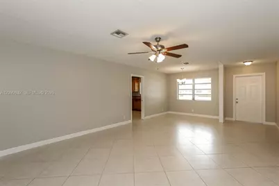 2200 N 55th Ave, Hollywood, FL 33021 - Photo 3