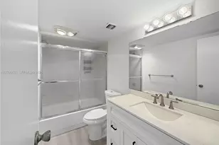 [Address not provided], Fort Lauderdale, FL 33304 - Photo 7