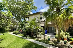 2160 Bayberry Dr, Pembroke Pines, FL 33024 - Photo 31