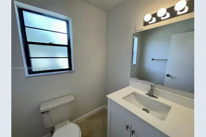 2160 Bayberry Dr #2160, Pembroke Pines, FL 33024 - Photo 11