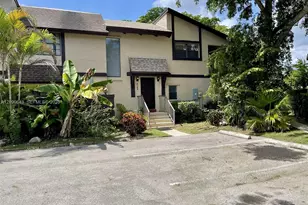 2160 Bayberry Dr, Pembroke Pines, FL 33024 - Photo 37