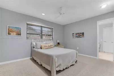 7915 SW 155th St, Palmetto Bay, FL 33157 - Photo 41