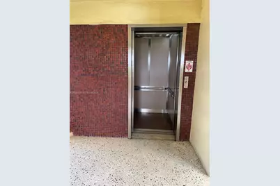 2690 SW 22nd Ave #504, Miami, FL 33133 - Photo 3