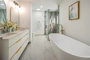 20 N Hibiscus Ct, Plantation, FL 33317 - Photo 11
