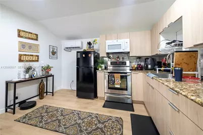 20 N Hibiscus Ct, Plantation, FL 33317 - Photo 33