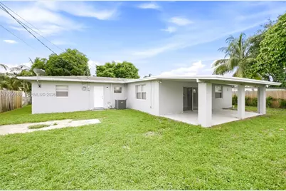 3951 NW 173rd Ter, Miami Gardens, FL 33055 - Photo 15