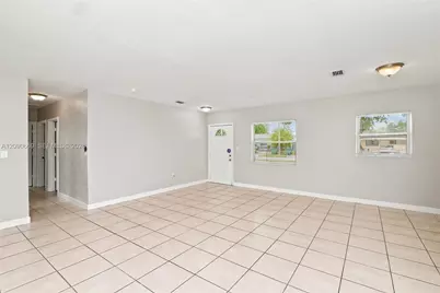3951 NW 173rd Ter, Miami Gardens, FL 33055 - Photo 3