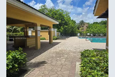 4015 W McNab Rd #D305, Pompano Beach, FL 33069 - Photo 5