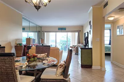 [Address not provided], Hallandale Beach, FL 33009 - Photo 9
