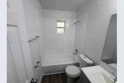 2325 Arthur St #10, Hollywood, FL 33020 - Photo 11