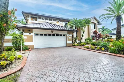 15935 NW 82nd Ct, Miami Lakes, FL 33016 - Photo 71