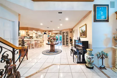 15935 NW 82nd Ct, Miami Lakes, FL 33016 - Photo 7