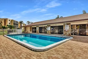424 SE 10th St, Dania Beach, FL 33004 - Photo 31