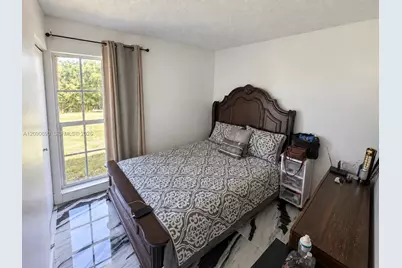 26153 SW 123rd Pl, Homestead, FL 33032 - Photo 11