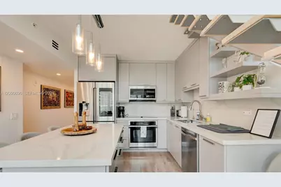 41 SE 5th St #2212, Miami, FL 33131 - Photo 9