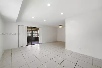 [Address not provided], Lauderdale Lakes, FL 33313 - Photo 9