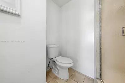 [Address not provided], Lauderdale Lakes, FL 33313 - Photo 25