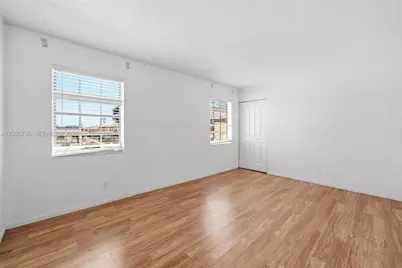 [Address not provided], Lauderdale Lakes, FL 33313 - Photo 21