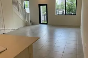 8286 NW 43 St, Doral, FL 33166 - Photo 5