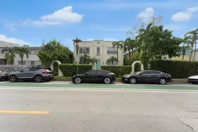1027 Euclid Ave #12, Miami Beach, FL 33139 - Photo 1