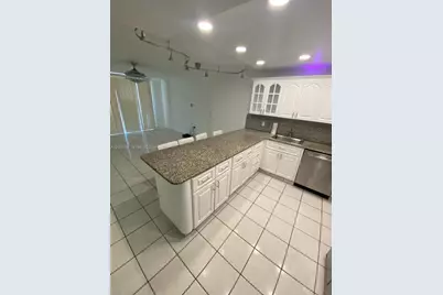 401 Ocean Dr #1021, Miami Beach, FL 33139 - Photo 21