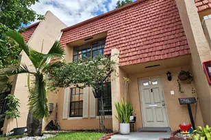 40 Pleasant Hill Ln, Tamarac, FL 33319 - Photo 1