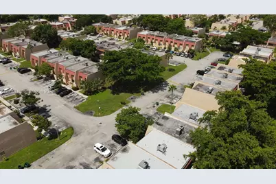 40 Pleasant Hill Ln #40, Tamarac, FL 33319 - Photo 47